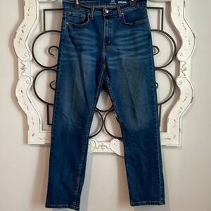 GEORGE ATHLETIC MEDIUM WASH JEANS SIZE 32 X 30